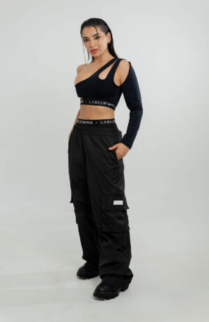 Top wmns 22 negro Pantalón california negro1